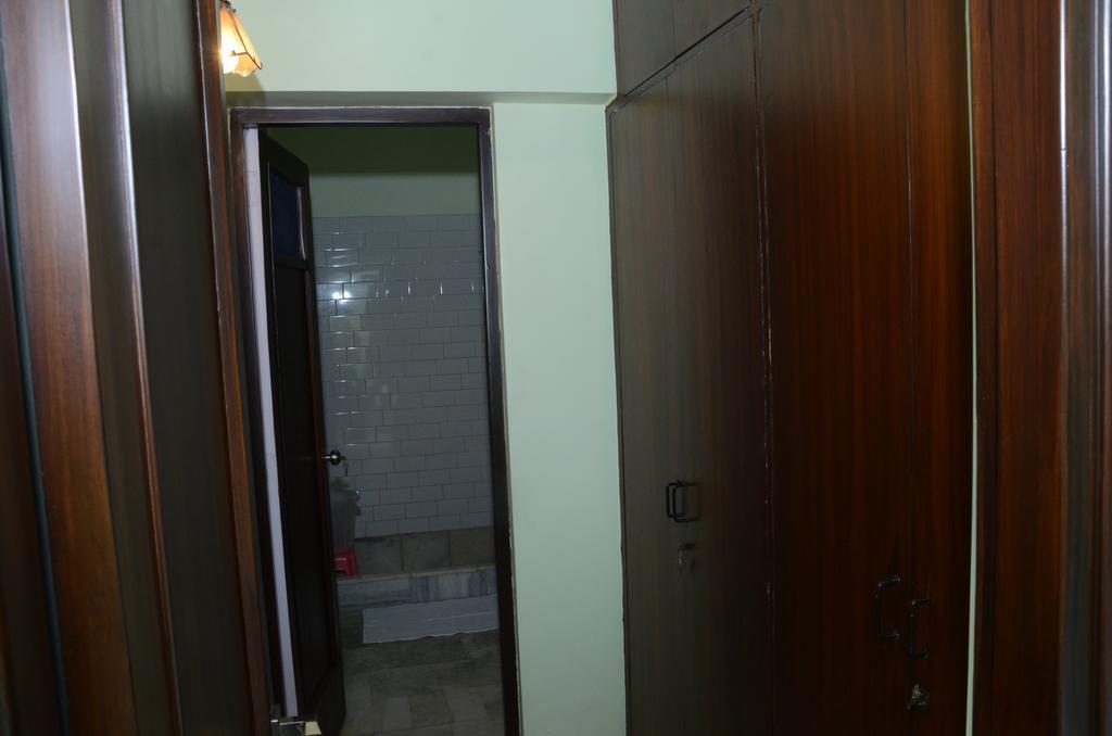 Namaste Apartments New Delhi Luaran gambar