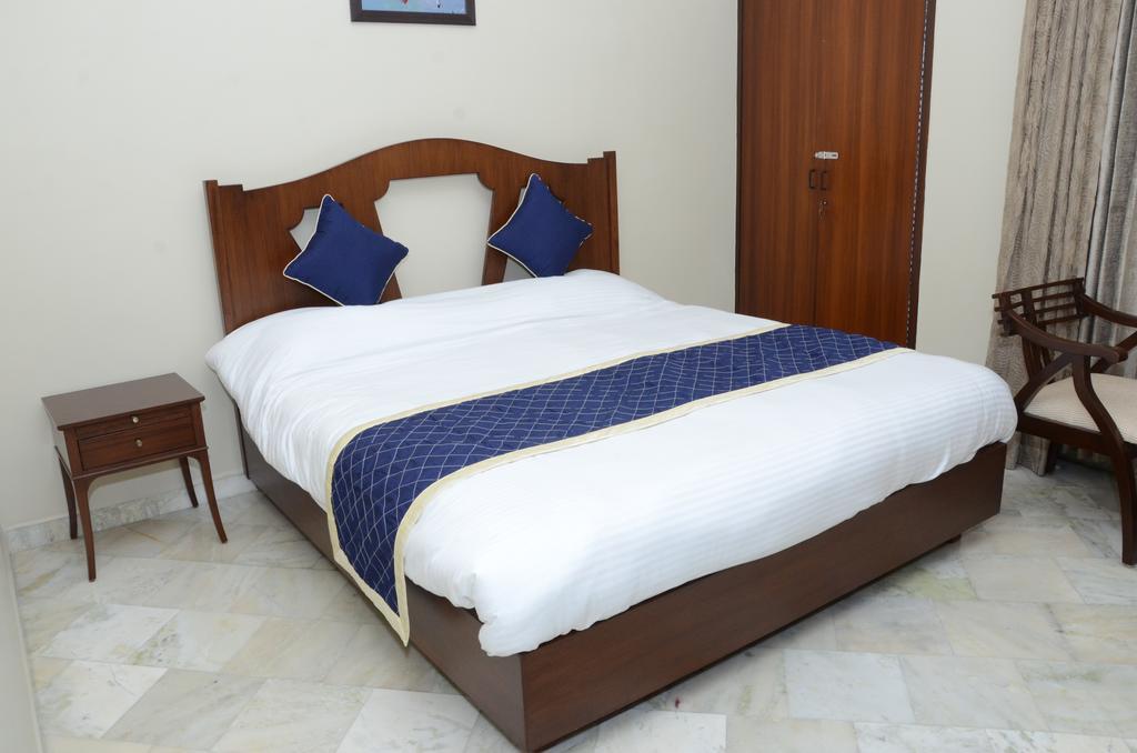 Namaste Apartments New Delhi Bilik gambar