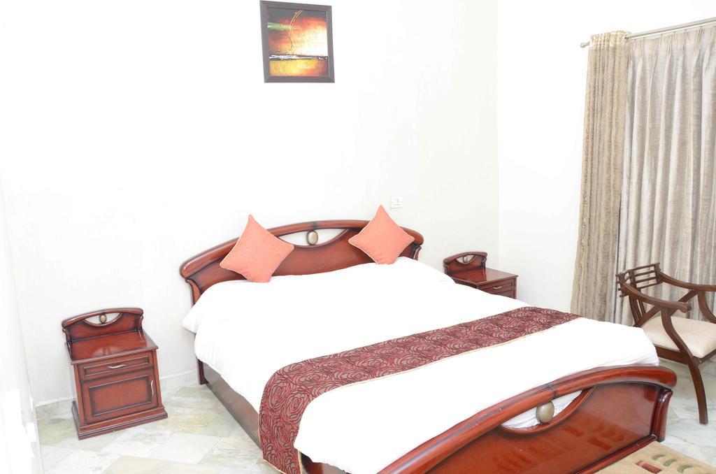 Namaste Apartments New Delhi Bilik gambar