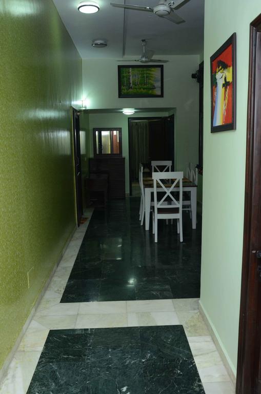 Namaste Apartments New Delhi Luaran gambar